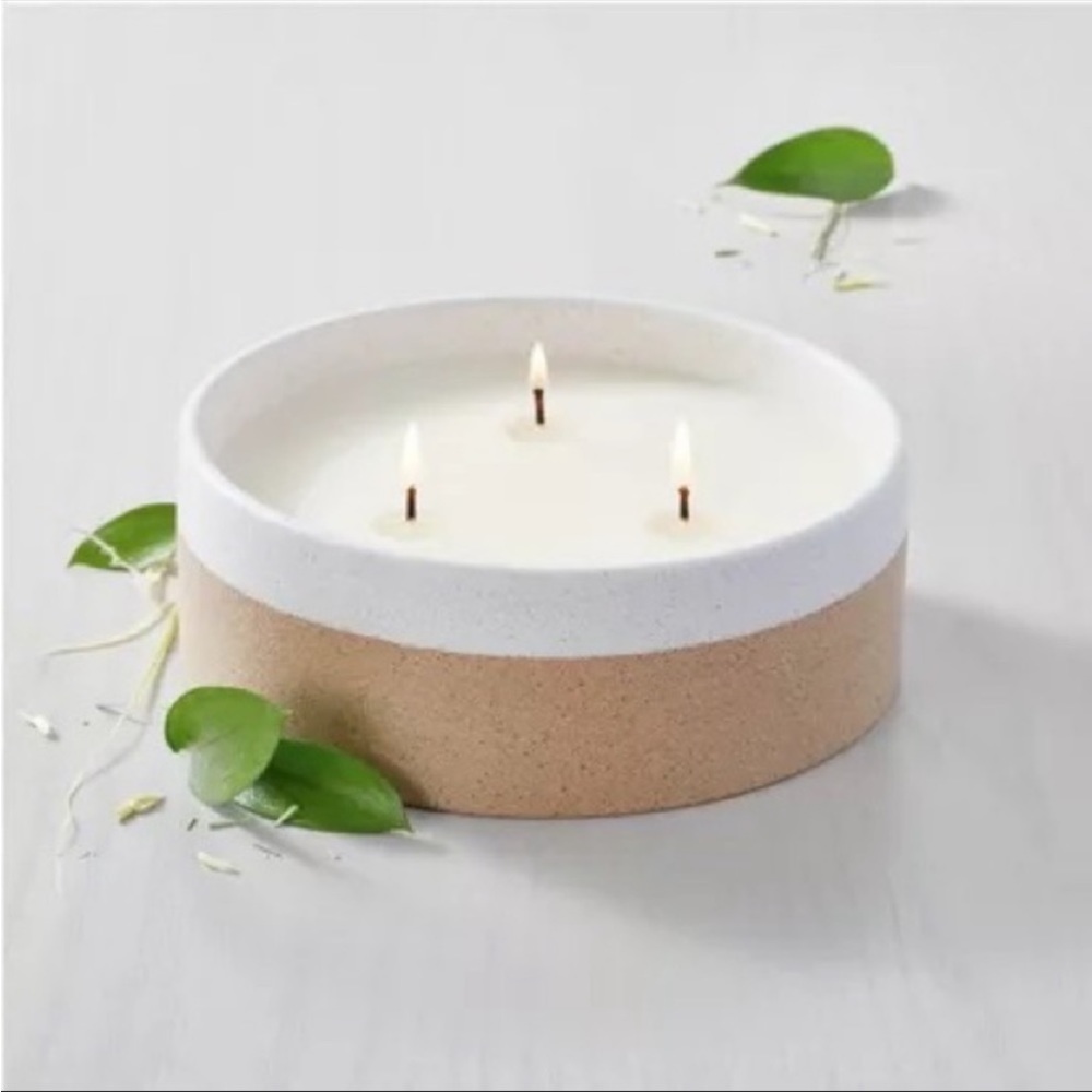 Hearth & Hand w/ Magnolia Citronella Ceramic & Raw Clay Two-Tone Candle …